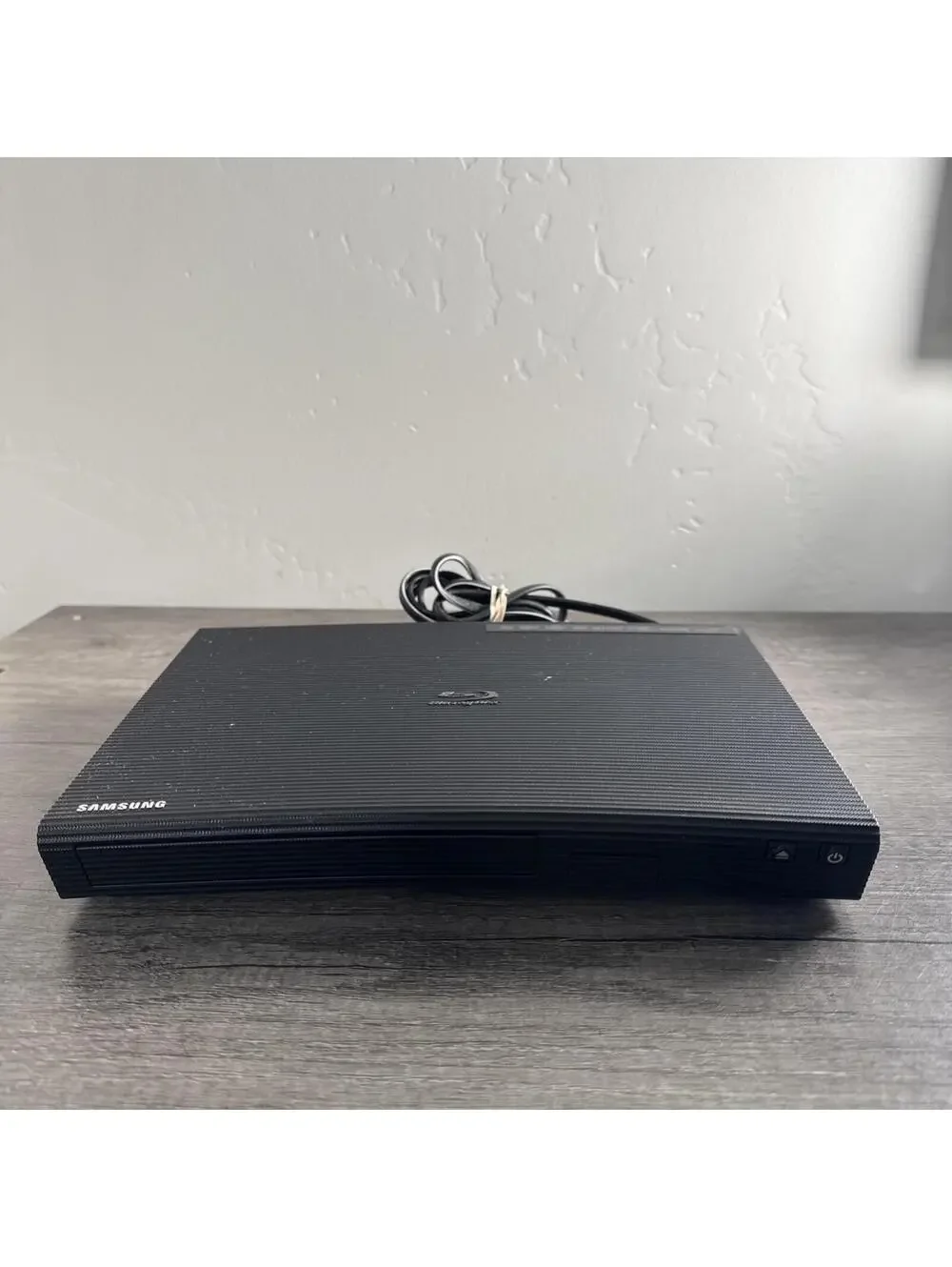 Samsung BD-J5900 Curved 3D Blu-Ray DVD Player WiFi Stream No Remote